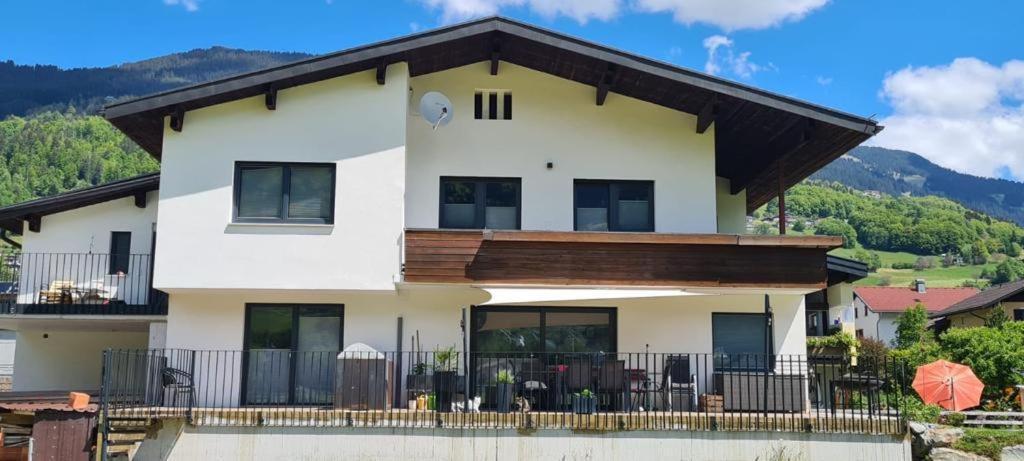 Willi Apartament *